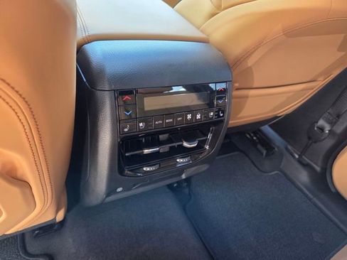 New 2026 Jeep Grand Cherokee Summit w/ Obsidian Package image 8