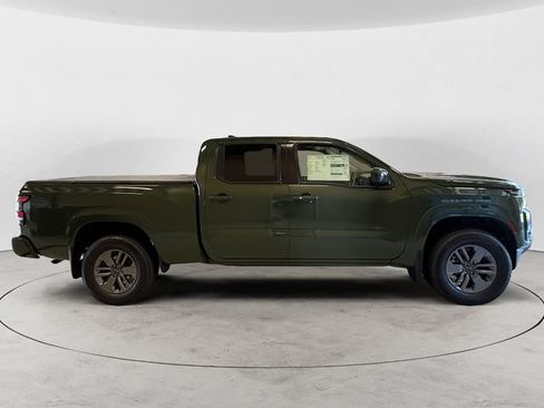 New 2026 Nissan Frontier SV w/ SV Convenience Package AWD/4WD image 7