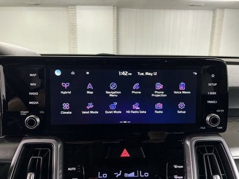 Used 2023 Kia Sorento EX AWD/4WD image 13