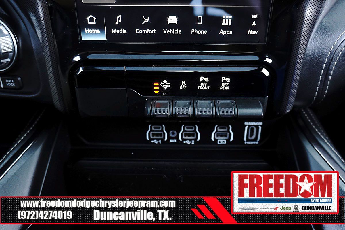 Used 2025 RAM 1500 Limited w/ Off Road Group AWD/4WD image 24