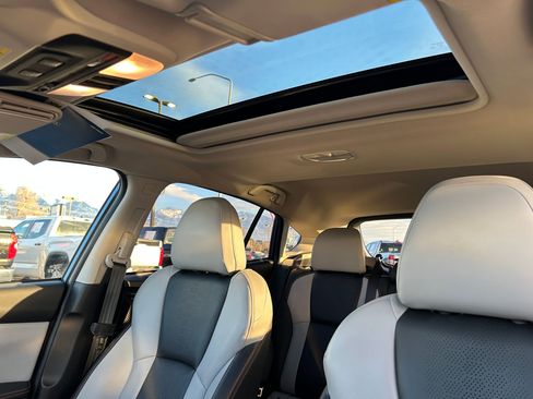 Used 2020 Subaru Crosstrek 2.0i Limited w/ Moonroof Package image 29