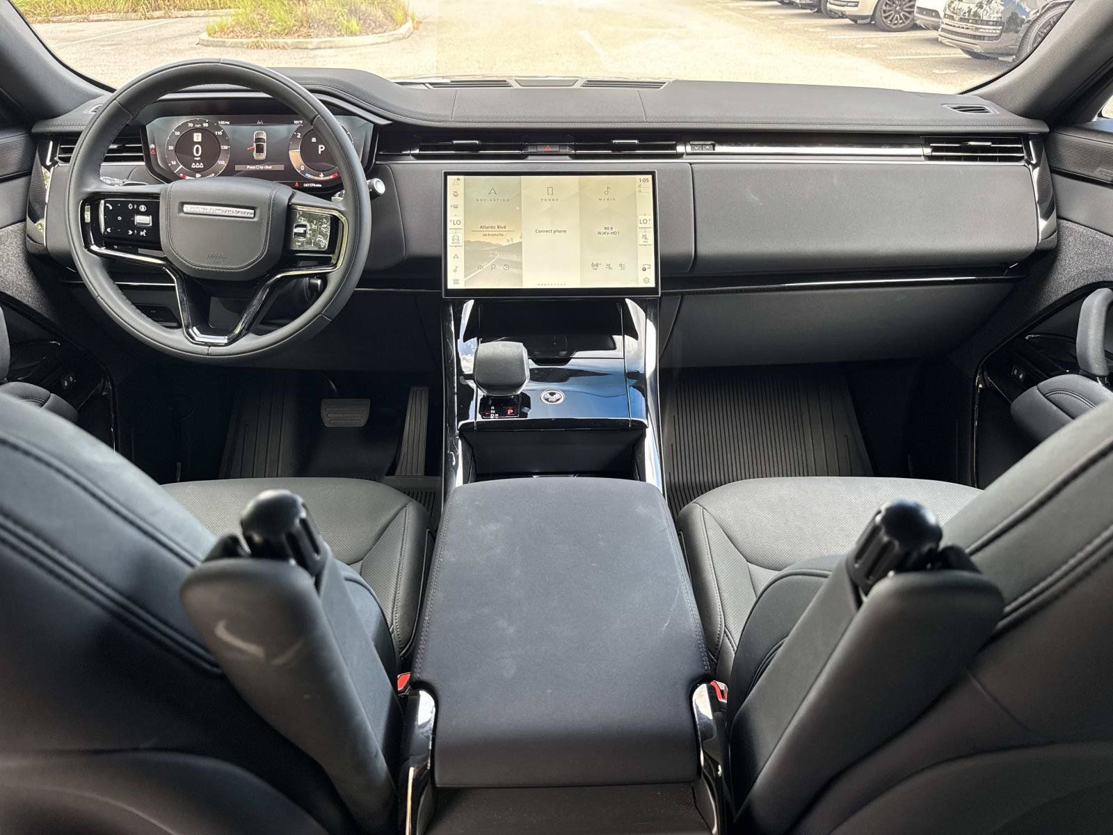 Certified 2025 Land Rover Range Rover Sport SE AWD/4WD image 16