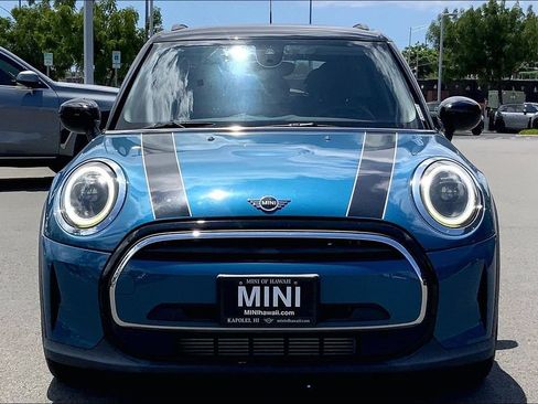 Used 2022 MINI Cooper 4-Door Hardtop FWD image 3