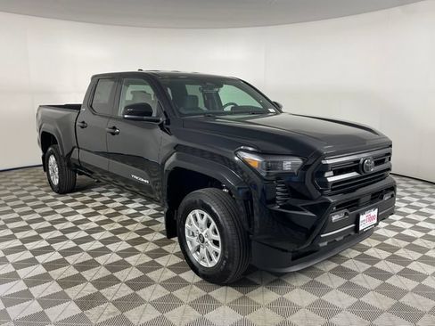 New 2026 Toyota Tacoma SR5 AWD/4WD image 14