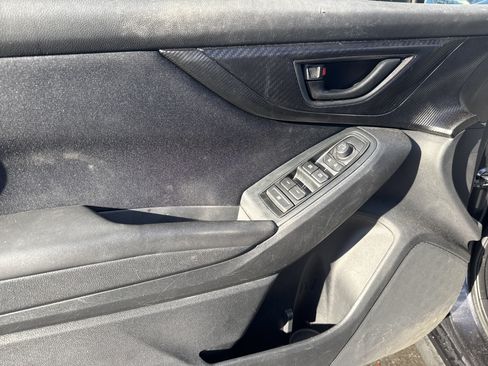 Used 2018 Subaru Crosstrek 2.0i image 13