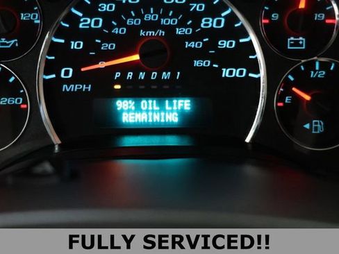 Used 2022 Chevrolet Express 3500 w/ Driver Convenience Package RWD image 6