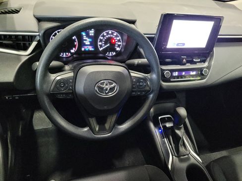 Used 2024 Toyota Corolla LE FWD image 22