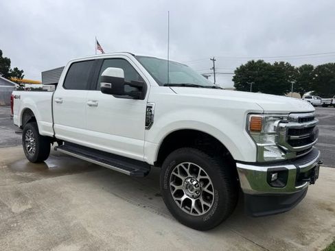 Used 2021 Ford F250 Lariat w/ Lariat Value Package AWD/4WD image 4