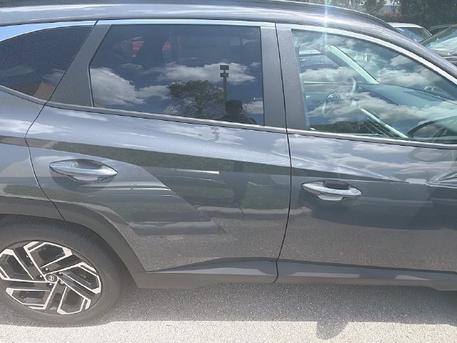 New 2026 Hyundai Tucson SEL Plus FWD image 4