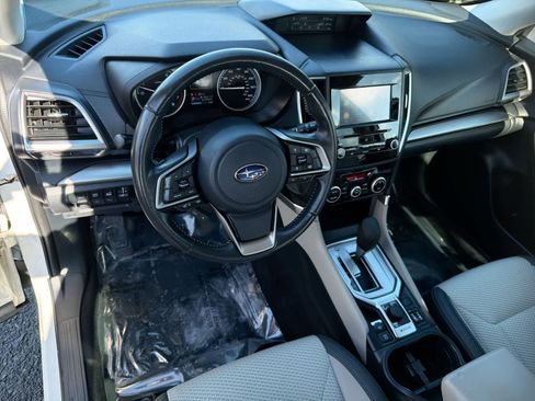 Used 2021 Subaru Forester Premium image 10