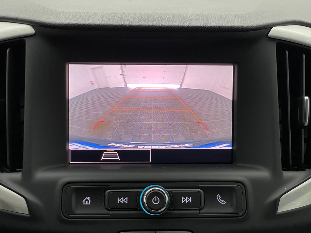 Used 2024 GMC Terrain SLE FWD image 4