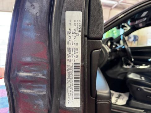 Used 2020 Jeep Grand Cherokee Limited image 27