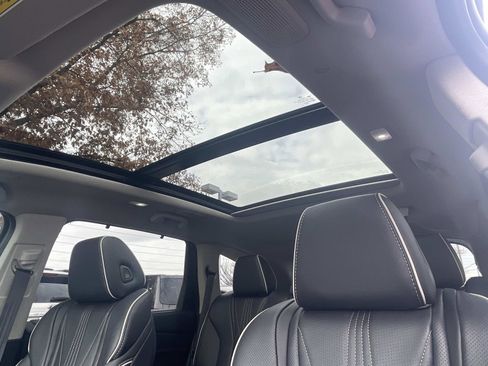 Used 2026 Acura MDX SH-AWD w/ Advance Package image 19