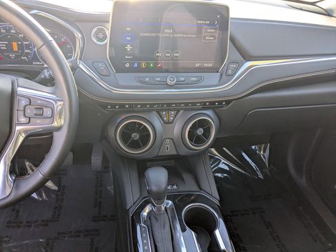 Certified 2023 Chevrolet Blazer Premier w/ Driver Confidence II Package image 15