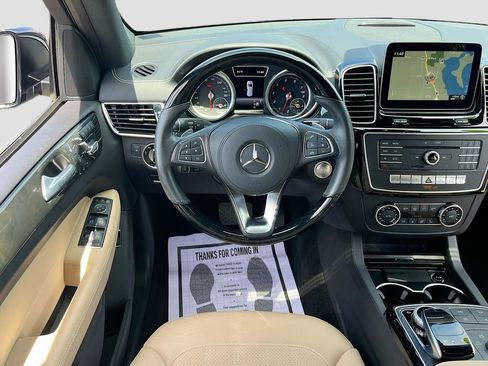 Used 2017 Mercedes-Benz GLS 450 4MATIC image 23