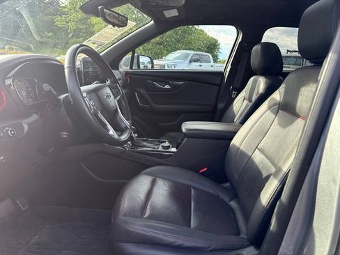 Certified 2023 Chevrolet Blazer RS w/ Driver Confidence II Package FWD image 5