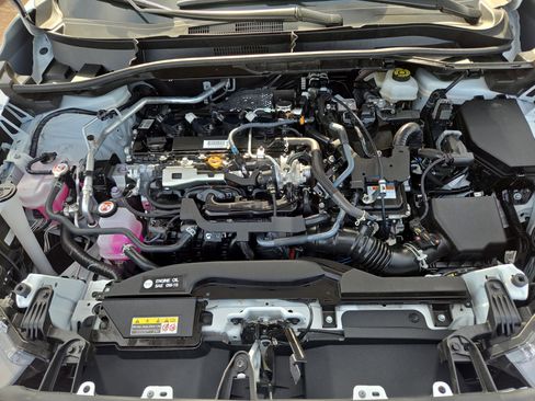 Used 2025 Toyota Corolla Cross AWD Hybrid w/ Moonroof Package image 30