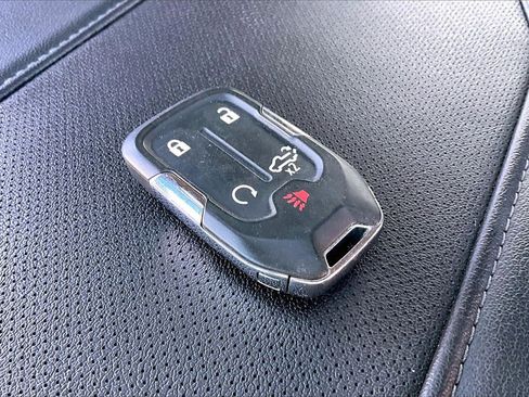 Used 2023 Chevrolet Silverado 3500 High Country w/ Z71 Off-Road Package image 10