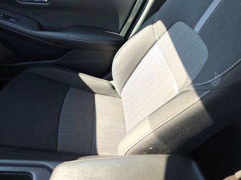 Used 2022 Nissan Sentra SV FWD image 47