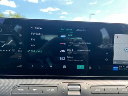Certified 2025 Kia K4 GT-Line Turbo FWD image 19