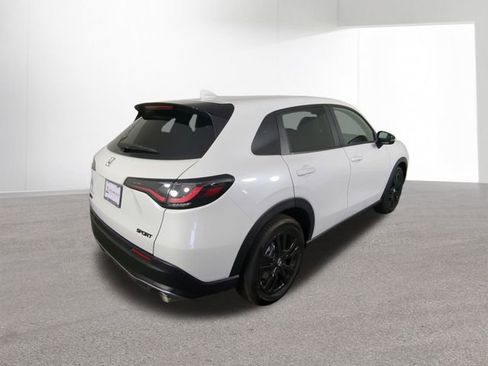 New 2026 Honda HR-V Sport image 12