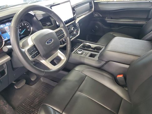Used 2024 Ford Expedition Max XLT RWD image 17
