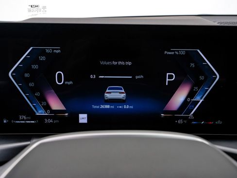 Used 2025 BMW 330i xDrive Sedan AWD/4WD image 22