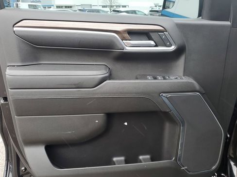 Certified 2023 Chevrolet Silverado 1500 RST w/ Z71 Off-Road Package image 25