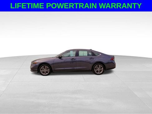 Used 2024 Honda Accord EX image 3