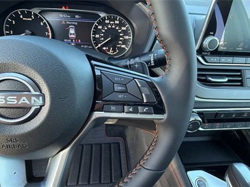New 2025 Nissan Altima 2.5 SR image 27