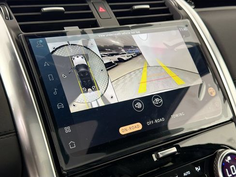 New 2026 Land Rover Discovery S AWD/4WD image 14