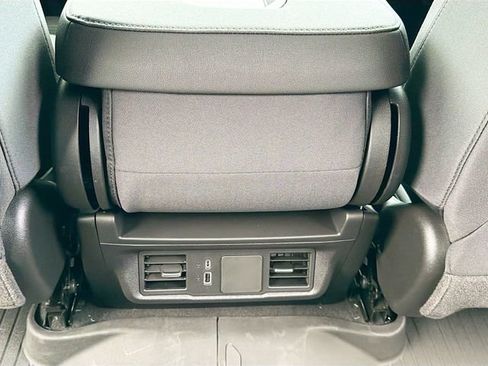 New 2026 Chevrolet Silverado 1500 Custom Trail Boss w/ LPO, Dark Essentials Package AWD/4WD image 25