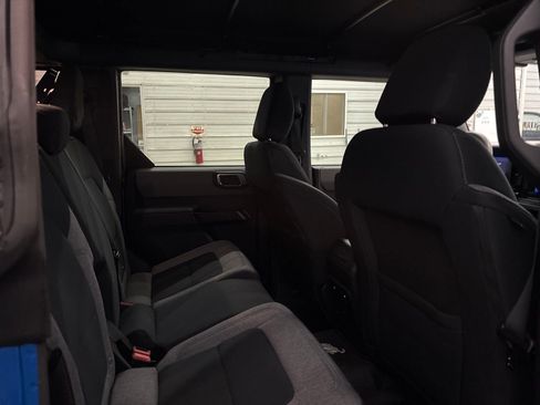 Used 2023 Ford Bronco 4-Door image 30