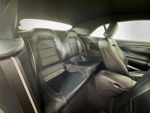 Used 2025 Ford Mustang GT Premium image 17