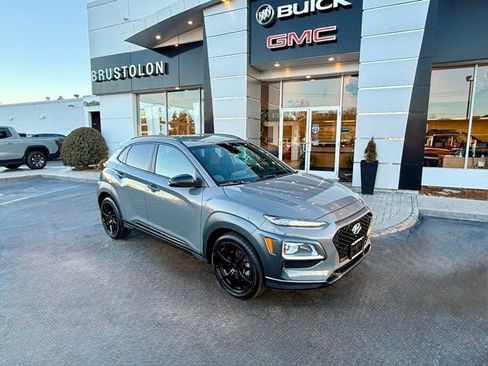 Used 2021 Hyundai Kona Night image 2