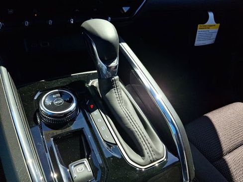 New 2026 GMC Canyon Elevation w/ Convenience Package AWD/4WD image 11