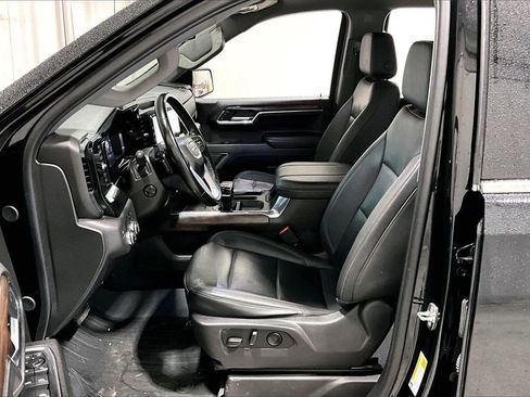Used 2024 GMC Sierra 1500 SLT image 15