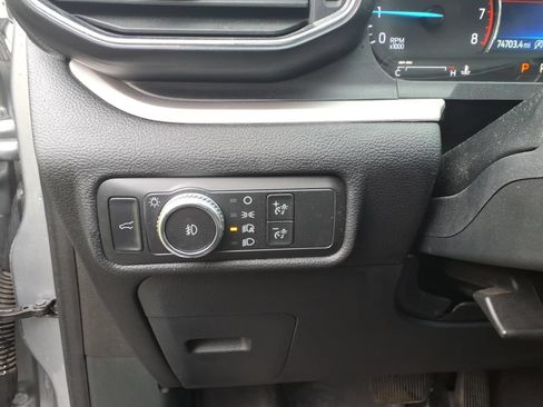 Used 2021 Ford Explorer XLT w/ Equipment Group 202A AWD/4WD image 20