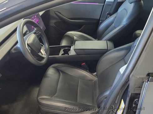 Used 2024 Tesla Model 3 image 2