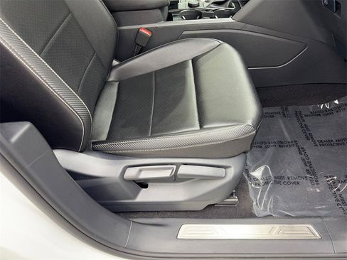 Used 2022 Volkswagen Atlas Cross Sport SE w/ Panoramic Sunroof Package image 42