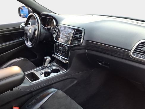 Certified 2021 Jeep Grand Cherokee Laredo X image 29