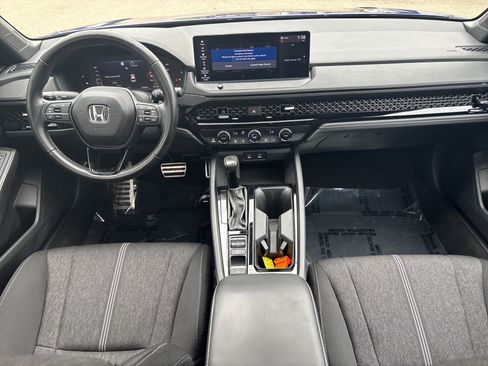 Used 2023 Honda Accord Sport image 18