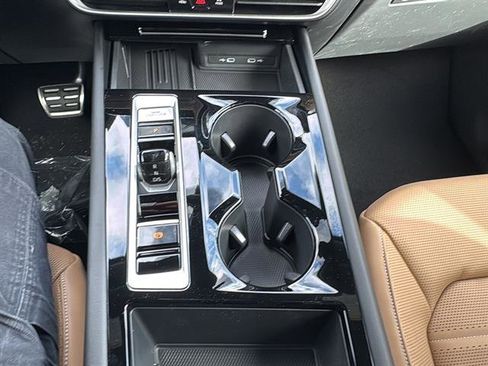 New 2026 Volkswagen Atlas Cross Sport SEL R-Line image 28