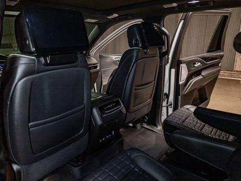 Used 2023 Cadillac Escalade V image 20