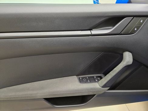 Used 2022 Porsche 911 Carrera GTS image 28