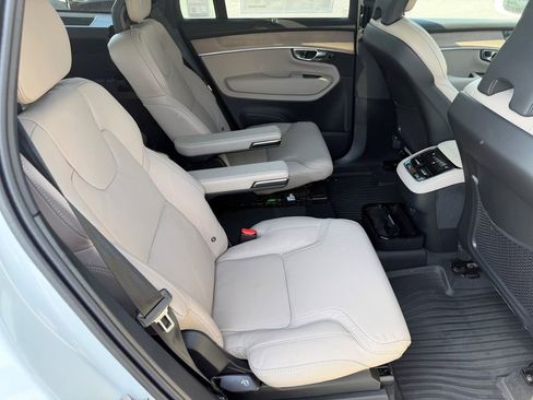 New 2026 Volvo XC90 B6 Ultra w/ Protection Package Premier AWD/4WD image 11