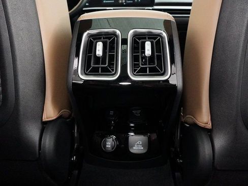 Used 2024 Kia Sorento SX Prestige w/ Olive Brown Leather Package image 27