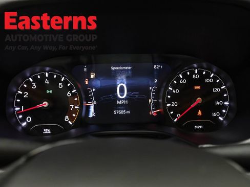 Used 2024 Jeep Compass Latitude AWD/4WD image 17