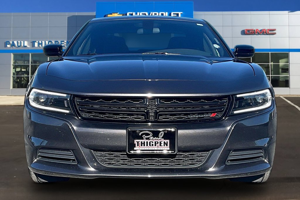 Used 2023 Dodge Charger SXT w/ Cold Weather Package RWD image 2