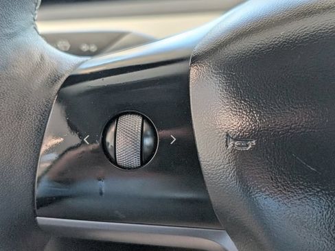 Used 2023 Tesla Model 3 Standard Range RWD image 18